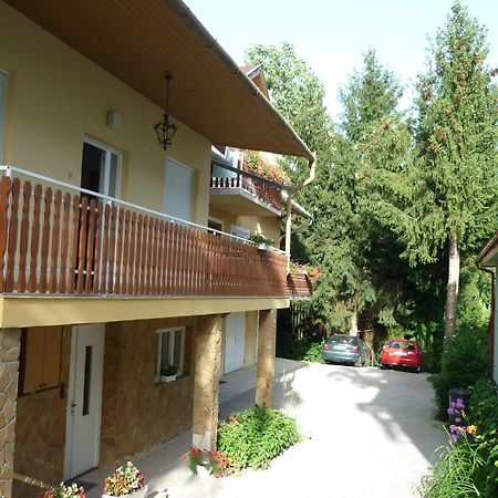 Hotel Attila Apartmanház Hévíz Exteriér fotografie