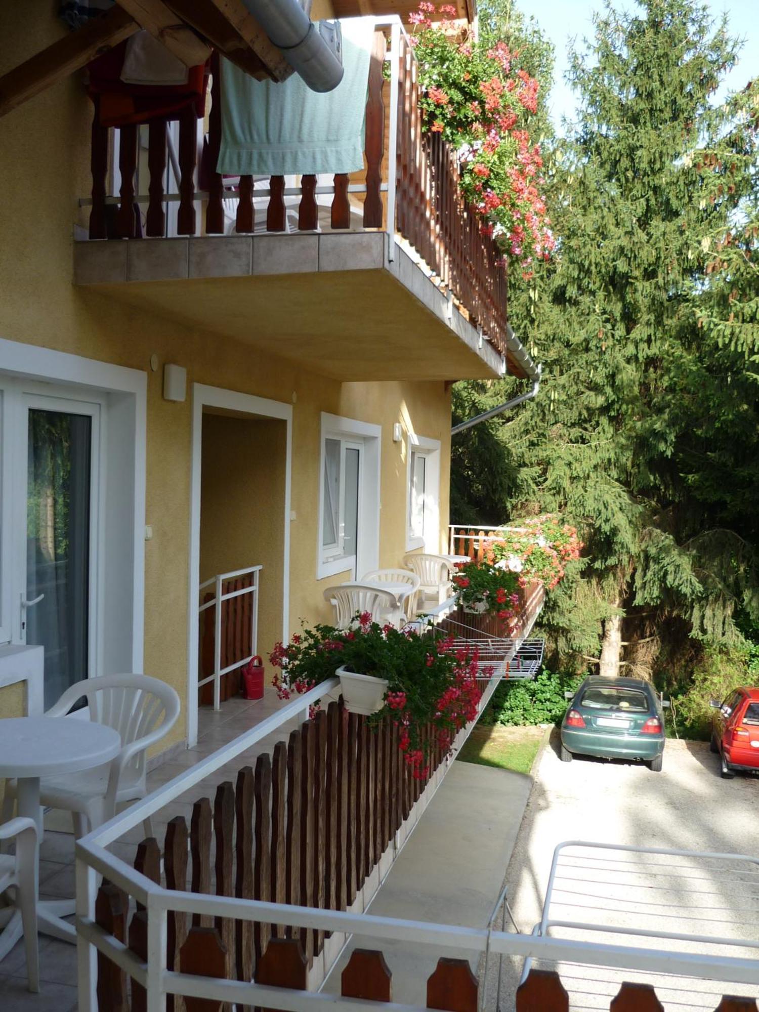 Hotel Attila Apartmanház Hévíz Exteriér fotografie