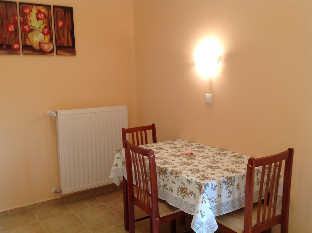 Hotel Attila Apartmanház Hévíz Pokoj fotografie
