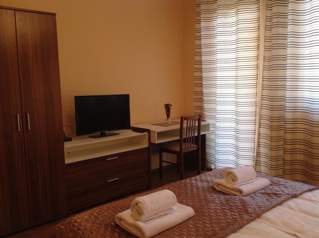 Hotel Attila Apartmanház Hévíz Pokoj fotografie