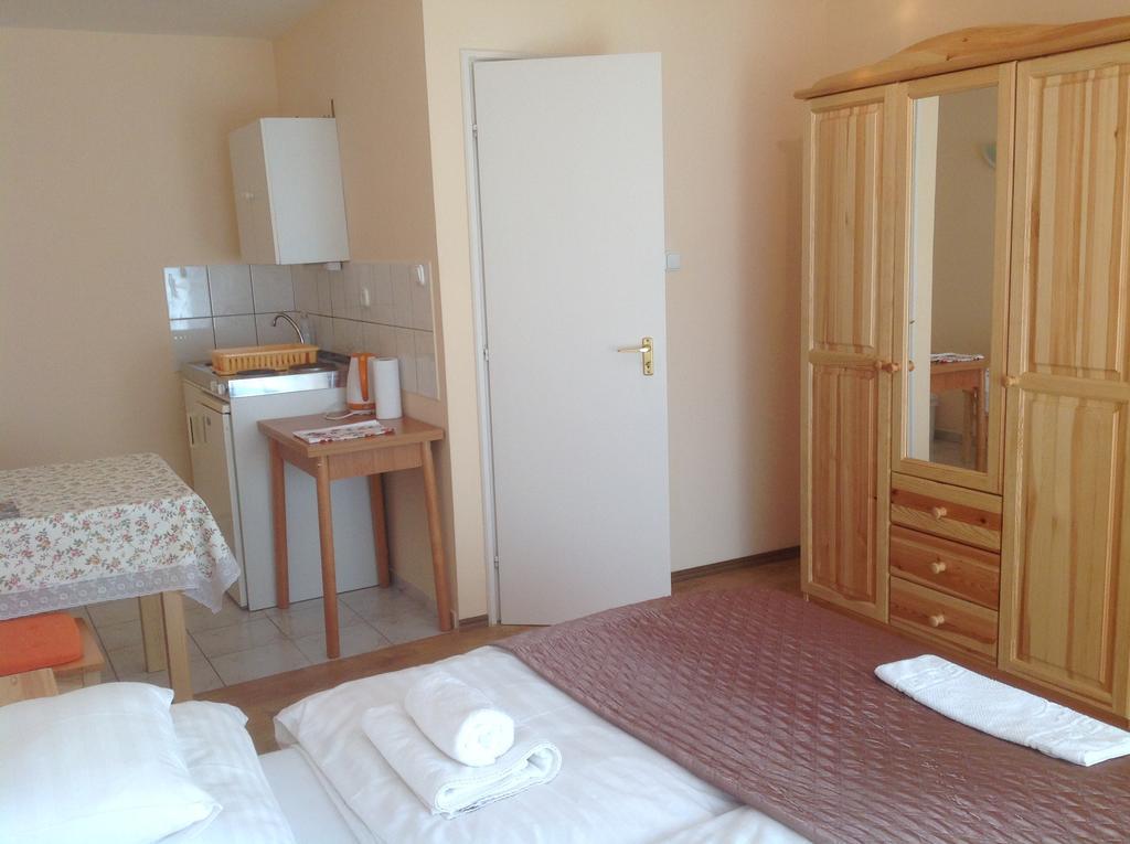 Hotel Attila Apartmanház Hévíz Exteriér fotografie